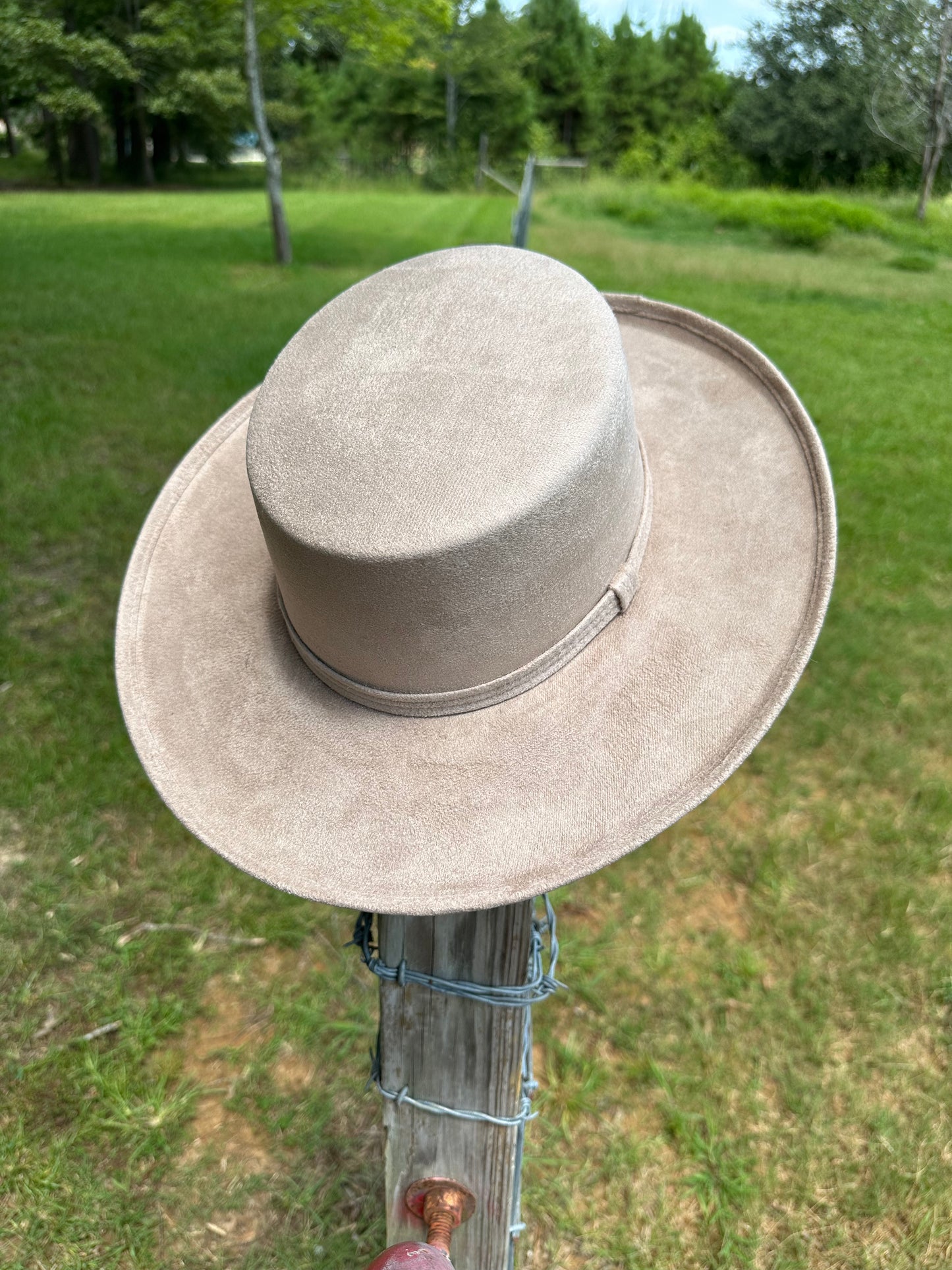 Customized Suede Round Top Hat